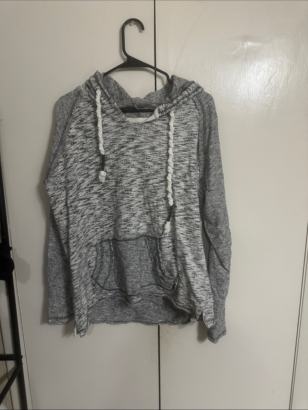 Beach By Exist Gray Marled Hooded Pullover with Twisted Drawcords